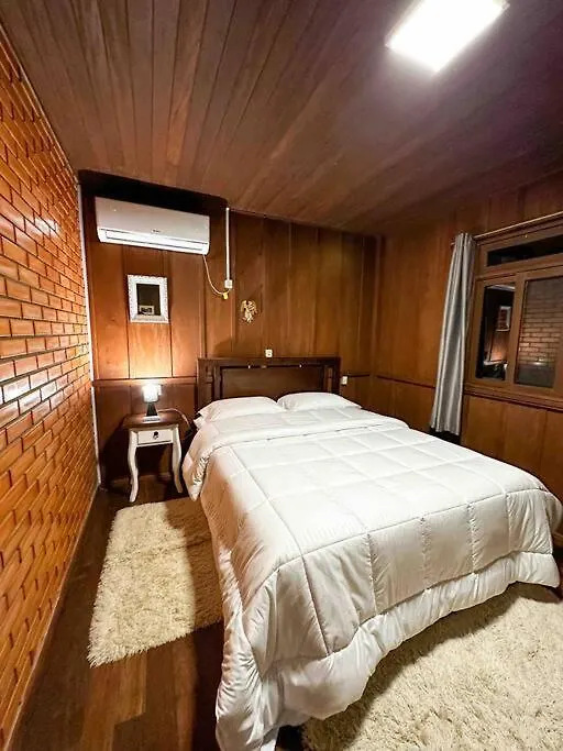 Holiday home Casa De Campo Com Cachoeira No Quintal Gaspar